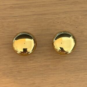 Set of 2 cabinet door knobs Solid brass. New